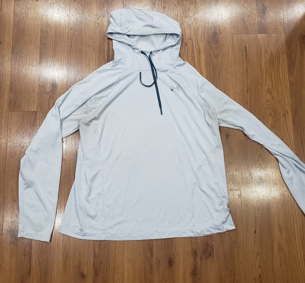 Under Armour Loose Heatgear Light Blue Light-weight Hooded Long Sleeve!